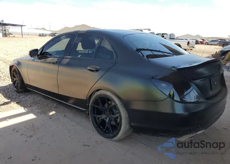 2015 Mercedes-Benz C 300 4Matic from USA, damaged, VIN 55SWF4KB2FU076939